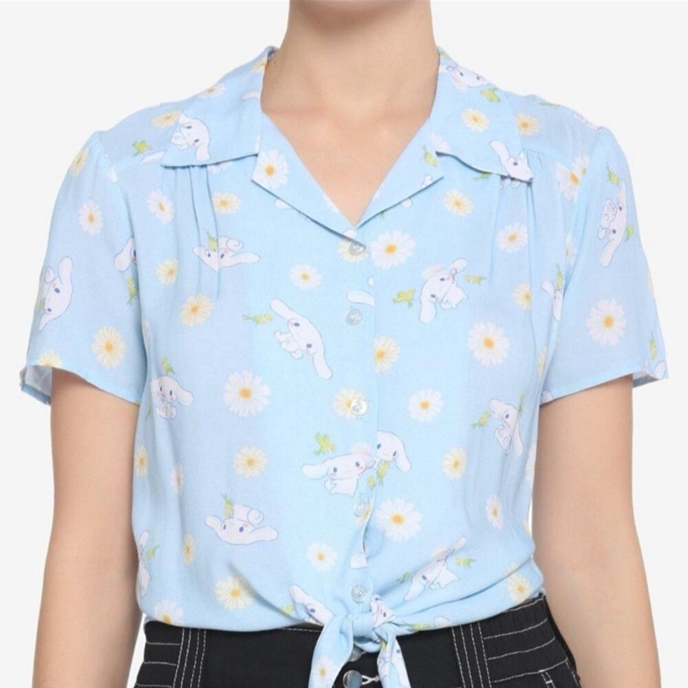 Cinnamoroll Hello Kitty AOP Button Up Crop Top Tie Front Size Medium NWT (0902)